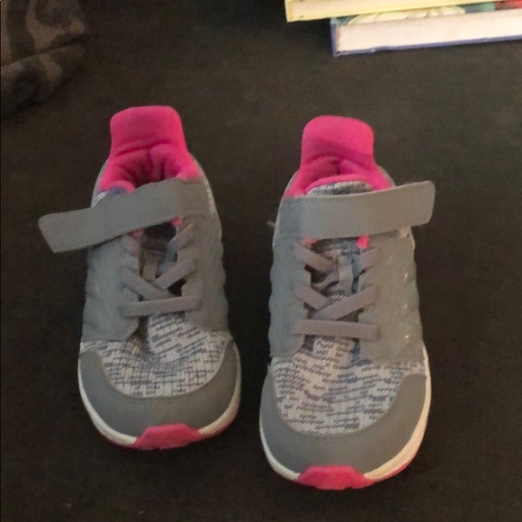 adidas Other - Adidas toddler girl sneaker. adidas Other - Adidas toddler girl sneaker.